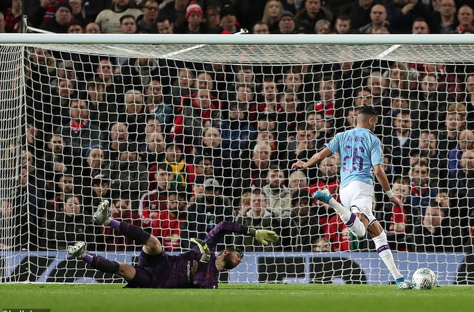Đè bẹp Man United, Man City đặt chân vào chung kết League Cup - Ảnh 5.
