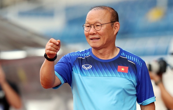 Ông Lê Huy Khoa kể về HLV Park Hang-seo trong ngày sinh nhật tuổi 63 - Ảnh 2.