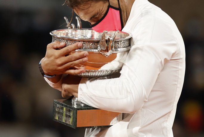 Vô địch Roland Garros 2020, Nadal san bằng kỷ lục Grand Slam của Federer - Ảnh 11.