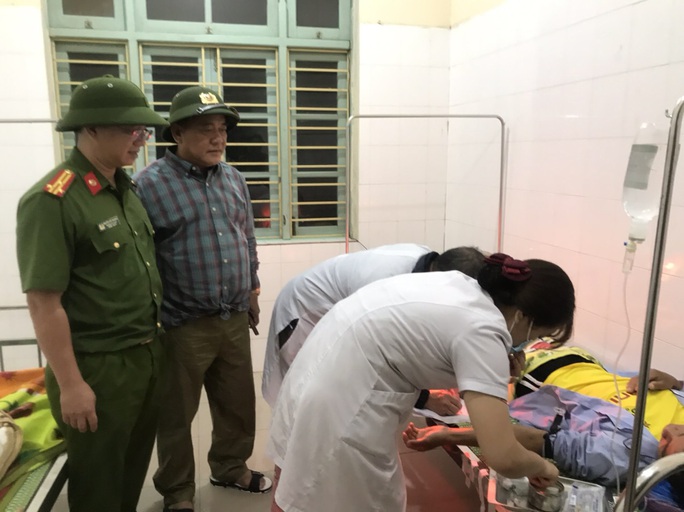 Đưa được 5 người bị thương ở Rào Trăng 4 cấp cứu, vẫn còn 30 người mất tích