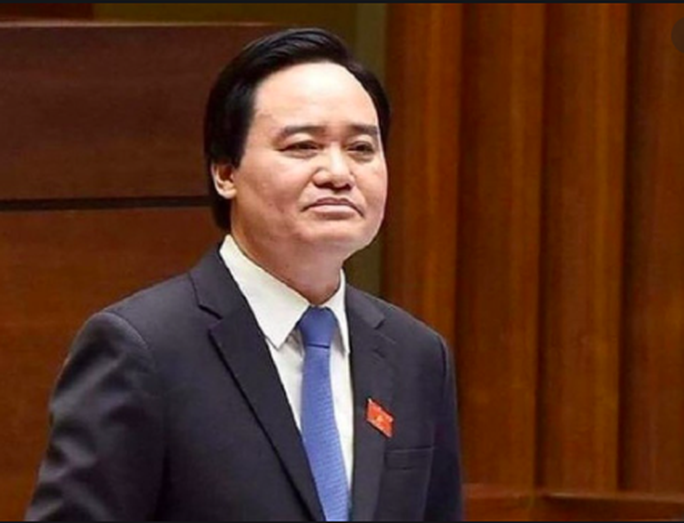 Sách giáo khoa Tiếng Việt 1 nhiều sạn: Bộ trưởng Phùng Xuân Nhạ có trách nhiệm gì? - Ảnh 1. Sách giáo khoa Tiếng Việt 1 nhiều sạn: Bộ trưởng Phùng Xuân Nhạ có trách nhiệm gì? - Ảnh 1.