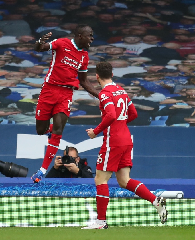 Mãn nhãn khi Everton cầm chân Liverpool trong trận derby 4 bàn thắng - Ảnh 1. Mãn nhãn khi Everton cầm chân Liverpool trong trận derby 4 bàn thắng - Ảnh 1.