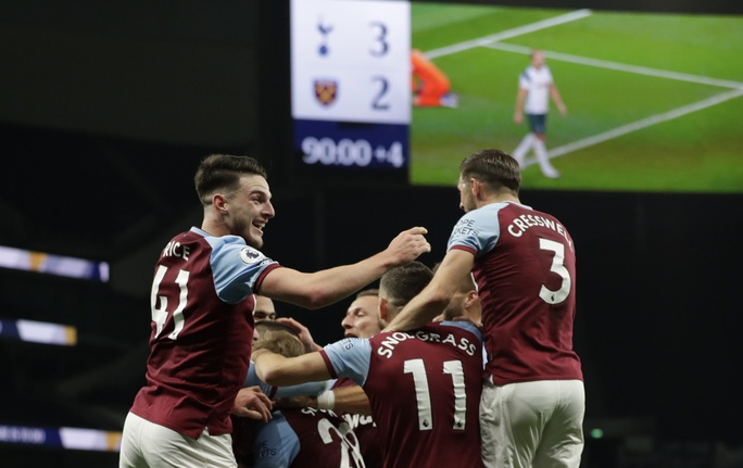 Rượt đuổi tỉ số điên rồ, Tottenham ngỡ ngàng vuột chiến thắng trước West Ham - Ảnh 7.