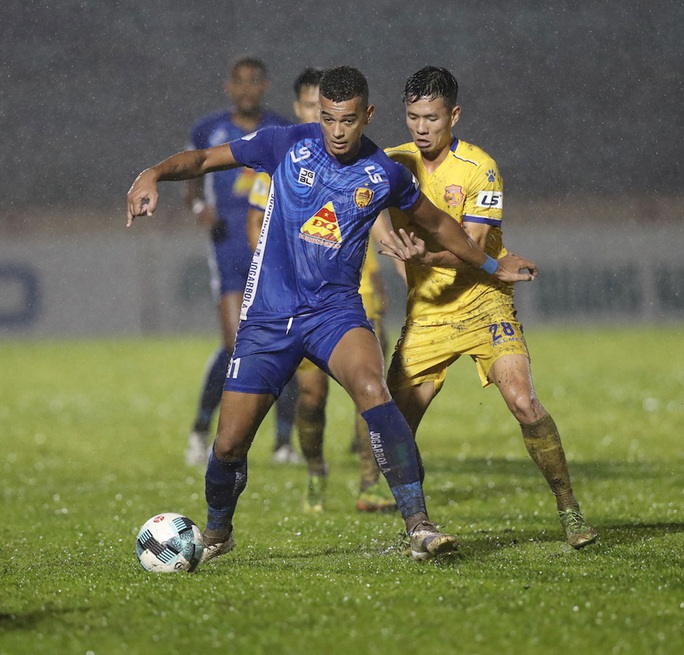 Kịch tính cuộc đua trụ hạng V-League 2020 - Ảnh 2. Kịch tính cuộc đua trụ hạng V-League 2020 - Ảnh 2.