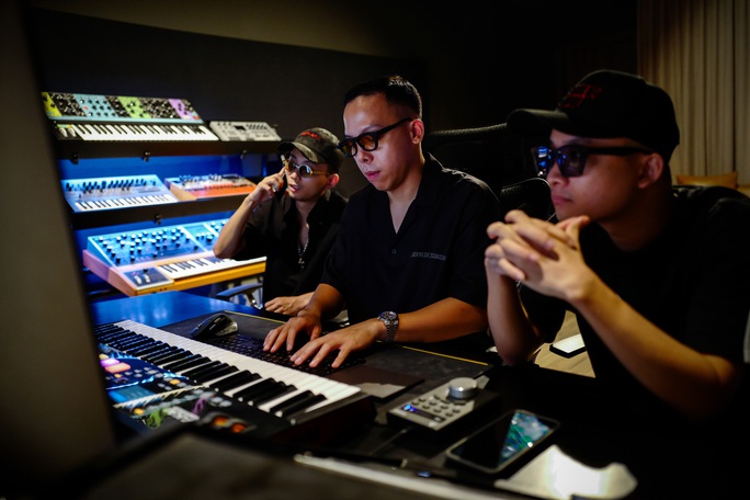 Bộ tứ làm nên cơn sốt Rap Việt - Ảnh 6.