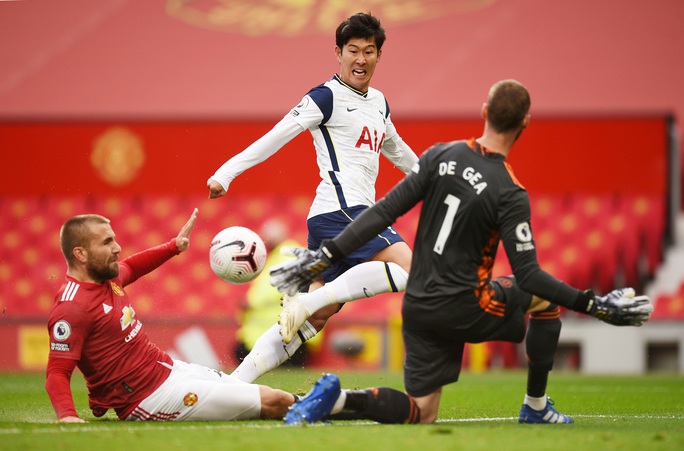 90 phút kinh hoàng, Tottenham bắn phá thánh địa Old Trafford - Ảnh 4.