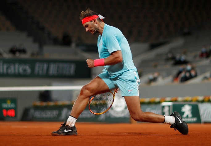 Clip Rafael Nadal toàn thắng, vào bán kết Roland Garros 2020 - Ảnh 4.