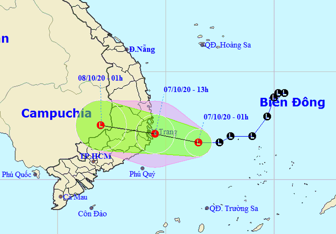 Chiều nay áp thấp nhiệt đới đổ bộ, gây mưa rất to ở miền Trung - Ảnh 1.