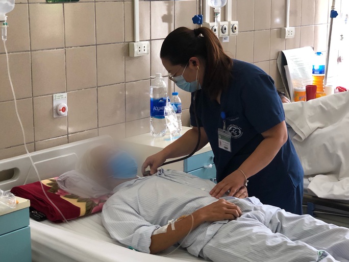 Nhiều bệnh nhân ngộ độc thuốc diệt chuột thế hệ mới - Ảnh 1. Nhiều bệnh nhân ngộ độc thuốc diệt chuột thế hệ mới - Ảnh 1.