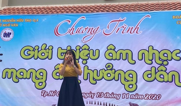 TP HCM: Học sinh hòa mình với âm nhạc dân ca - Ảnh 6. TP HCM: Học sinh hòa mình với âm nhạc dân ca - Ảnh 6.
