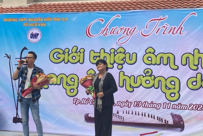 TP HCM: Học sinh hòa mình với âm nhạc dân ca - Ảnh 4. TP HCM: Học sinh hòa mình với âm nhạc dân ca - Ảnh 4.