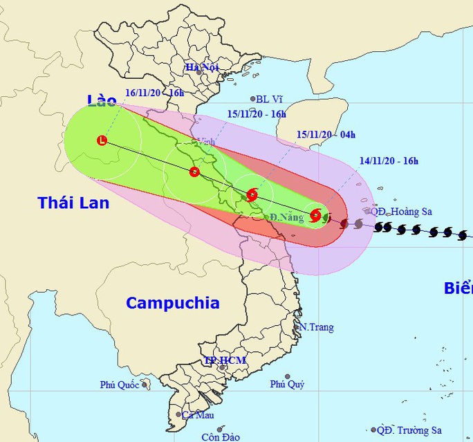 Sáng 15-11, bão số 13 đổ bộ từ Hà Tĩnh đến Quảng Nam - Ảnh 1.