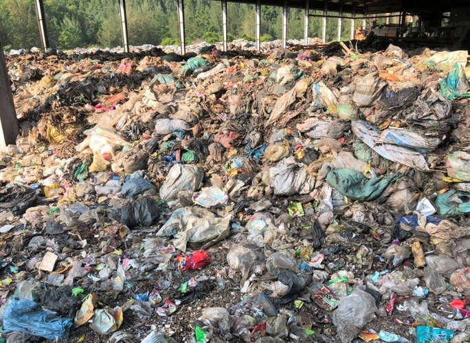 Dân kêu trời vì nhà máy xử lý rác thải gây ô nhiễm - Ảnh 2.