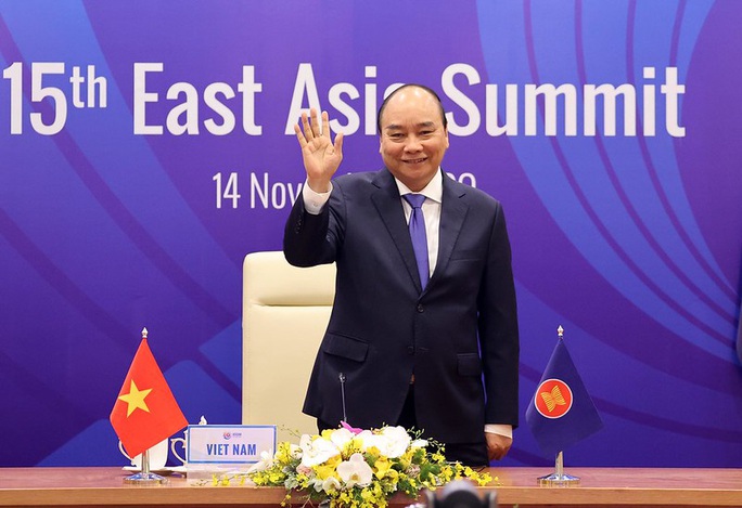 Thủ tướng Nguyễn Xuân Phúc chủ trì Hội nghị Cấp cao Đông Á - Ảnh 3.