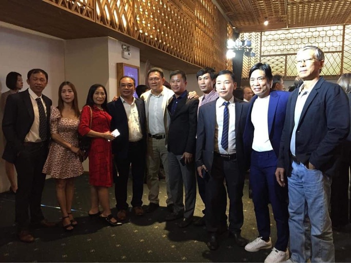 Khách đến dự đám cưới Công Phượng phải... quẹt thẻ từ - Ảnh 5. Khách đến dự đám cưới Công Phượng phải... quẹt thẻ từ - Ảnh 5.