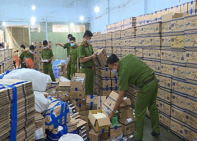Công an TP HCM vạch trần video clip của Nguyễn Khánh Nguyên - Ảnh 1. Công an TP HCM vạch trần video clip của Nguyễn Khánh Nguyên - Ảnh 1.