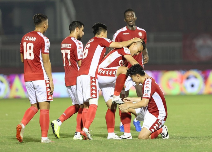 CLB TP HCM thắng kịch tính trước tân binh V-League - Ảnh 2.