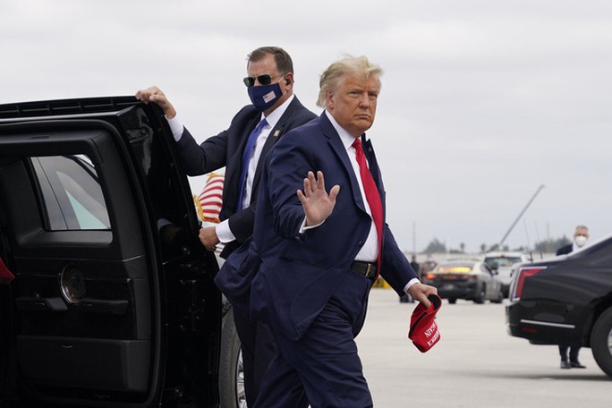 Giằng co ở bang chiến trường, Tổng thống Trump dọa kiện Pennsylvania - Ảnh 3. Giằng co ở bang chiến trường, Tổng thống Trump dọa kiện Pennsylvania - Ảnh 3.