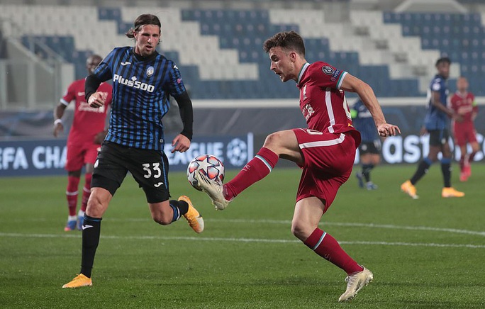 Diogo Jota lập hat-trick, Liverpool đại thắng Atalanta trên đất Ý - Ảnh 3.