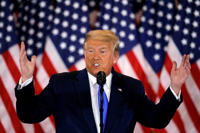 Clip: Ông Trump tuyên bố chiến thắng dù ông Biden đang áp đảo phiếu đại cử tri - Ảnh 2. Clip: Ông Trump tuyên bố chiến thắng dù ông Biden đang áp đảo phiếu đại cử tri - Ảnh 2.