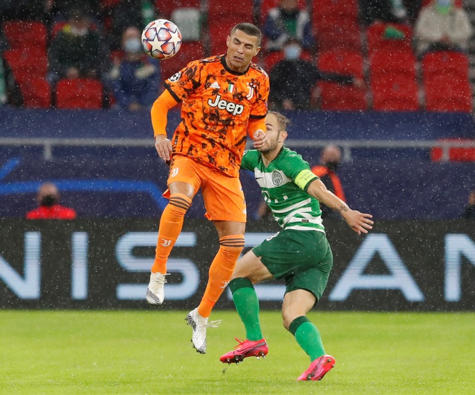 Ronaldo tái xuất, Juventus đại thắng ở Champions League - Ảnh 3.