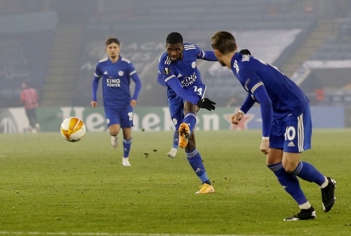 Vùi dập Sporting Braga 4-0, Leicester bay cao ở Europa League - Ảnh 2.