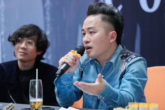 Hà Trần chấp nhận bị cách ly 14 ngày về hát trong show của Tùng Dương - Ảnh 2.