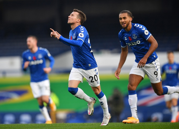 Man United đè bẹp Everton 3-1, cứu ghế HLV Solskjaer - Ảnh 3.