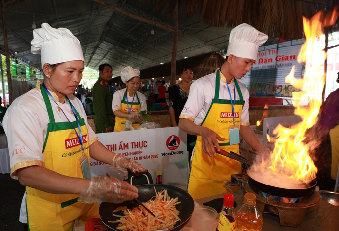 Bí thư Tỉnh ủy Hậu Giang chạy bộ cùng hơn 7.000 vận động viên - Ảnh 25.