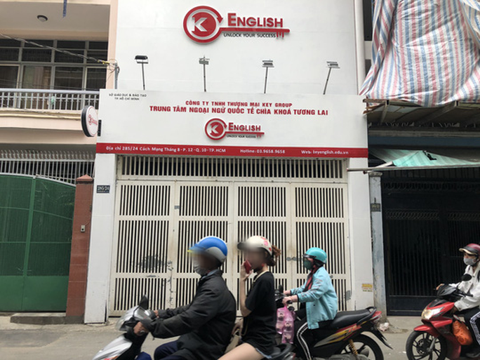 Phát hiện 2 trường hợp lây nhiễm Covid-19 từ bệnh nhân 1347 ở TP HCM - Ảnh 2. Phát hiện 2 trường hợp lây nhiễm Covid-19 từ bệnh nhân 1347 ở TP HCM - Ảnh 2.
