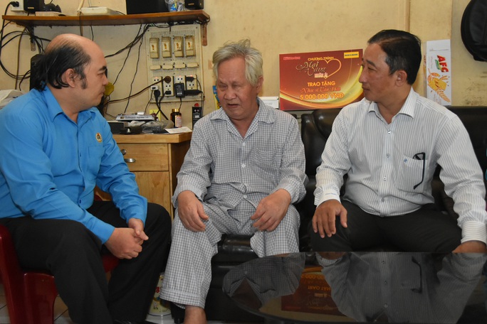 Mai Vàng nhân ái thăm hai nhạc sĩ Duy Khanh và Văn Dần - Ảnh 6.