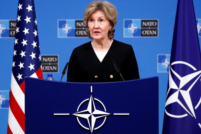 NATO đứng về phía Mỹ, coi Trung Quốc là mối nguy - Ảnh 1.
