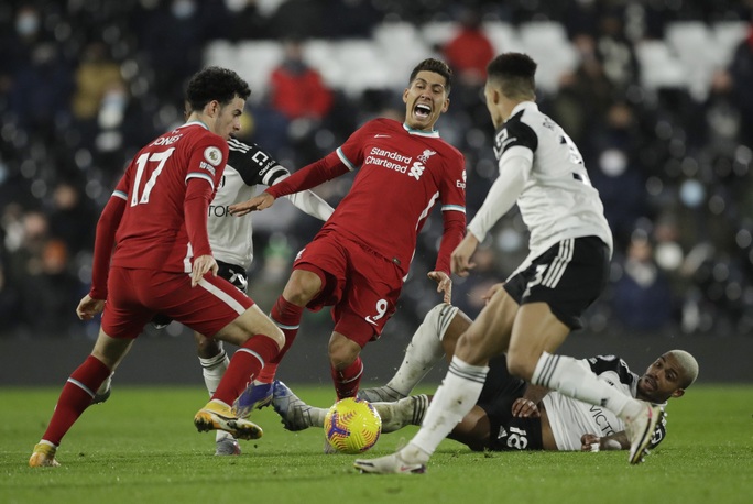 Liverpool may mắn thoát thua đội bóng mới lên hạng - Ảnh 2.