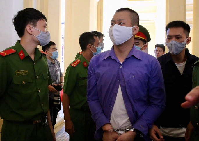Hình ảnh những bị cáo bao che, tiếp tay cho Lê Quốc Tuấn - kẻ gây thảm án ở Củ Chi - Ảnh 9.