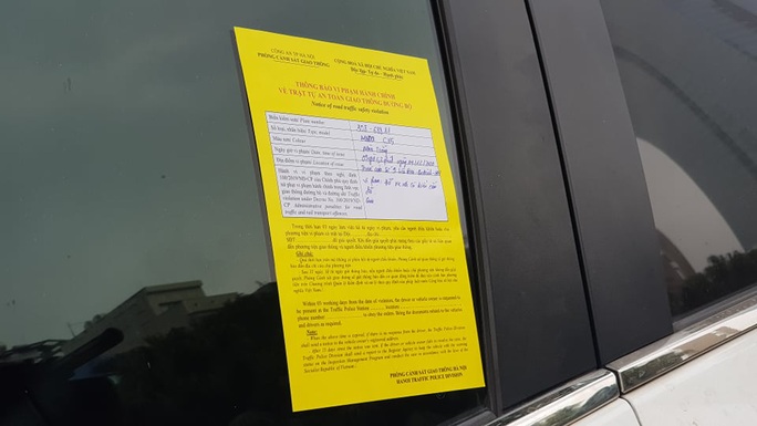 Many car drivers were surprised the first day the police issued a cold ticket - Photo 3.