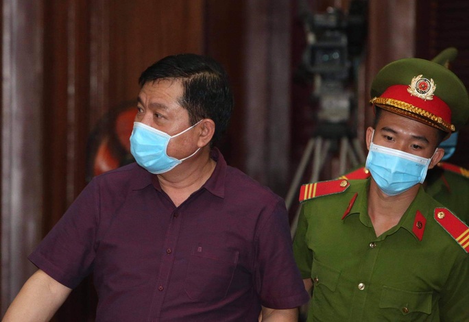 Giữa tòa, Đinh Ngọc Hệ không thừa nhận nhờ ông Đinh La Thăng giúp đỡ (?!) - Ảnh 2.