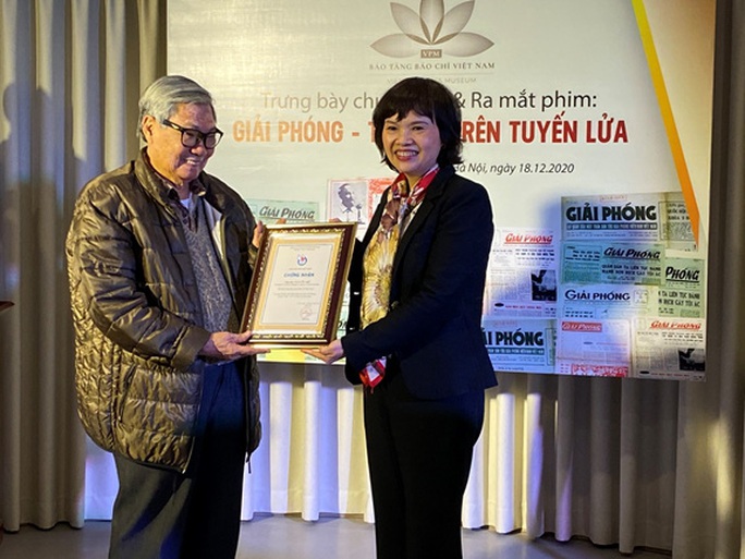 Nhiều tư liệu và sự kiện lần đầu công bố trong phim tài liệu  Giải phóng - tờ báo trên tuyến lửa - Ảnh 5.