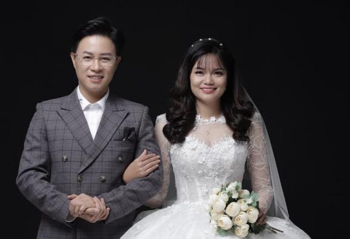 MC Lê Anh bí mật tổ chức đám cưới với trưởng khoa kém 10 tuổi - Ảnh 3.
