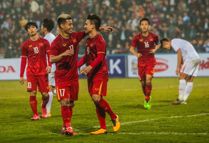 Quang Hải ghi bàn, đội tuyển Việt Nam hoà đàn em U22 Việt Nam - Ảnh 8.