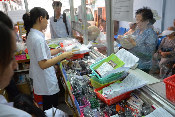 Công khai giá thuốc - Minh bạch hay làm cho có: Hiệu quả không ở lời tuyên bố! - Ảnh 1.