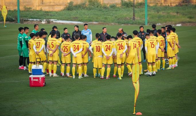 Tài năng trẻ đang lên Nguyễn Hai Long tiếc nuối chia tay đội tuyển vì chấn thương - Ảnh 4.