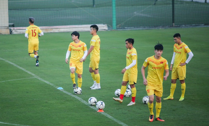 Tài năng trẻ đang lên Nguyễn Hai Long tiếc nuối chia tay đội tuyển vì chấn thương - Ảnh 15.