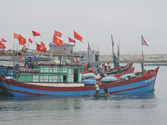 Ngư dân đảo tiền tiêu hồ hởi vươn khơi mùa biển mới - Ảnh 4. Ngư dân đảo tiền tiêu hồ hởi vươn khơi mùa biển mới - Ảnh 4.