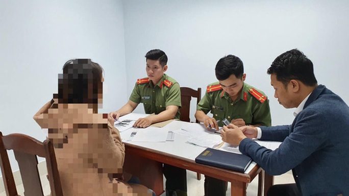 Đăng tin sai sự thật về virus corona, 2 phụ nữ ở Đà Nẵng bị triệu tập - Ảnh 2. Đăng tin sai sự thật về virus corona, 2 phụ nữ ở Đà Nẵng bị triệu tập - Ảnh 2.