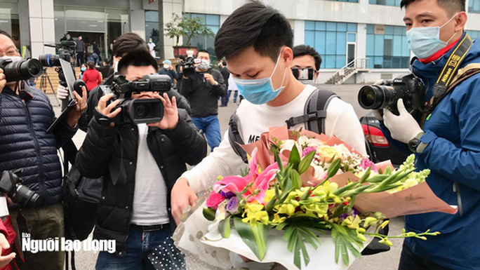 Tường thuật: 3 bệnh nhân nhiễm virus corona xuất viện - Ảnh 8.