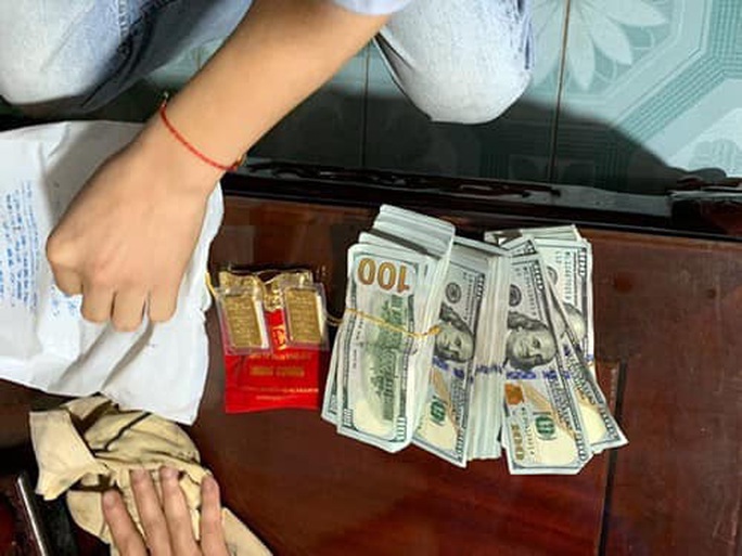 Bất ngờ với thủ phạm đột nhập, phá két sắt lấy hơn 1 tỉ đồng trong khu chung cư cao cấp - Ảnh 2. Bất ngờ với thủ phạm đột nhập, phá két sắt lấy hơn 1 tỉ đồng trong khu chung cư cao cấp - Ảnh 2.