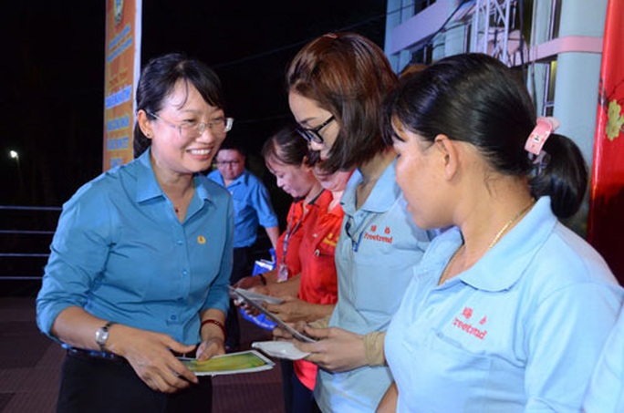 Tăng cường đối thoại tại nơi làm việc - Ảnh 1. Tăng cường đối thoại tại nơi làm việc - Ảnh 1.