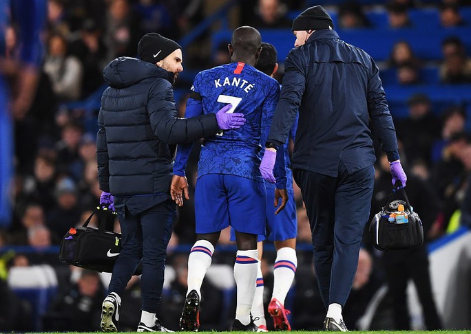 Man United đại phá Chelsea, thắng 2-0 ở Stamford Bridge - Ảnh 1.