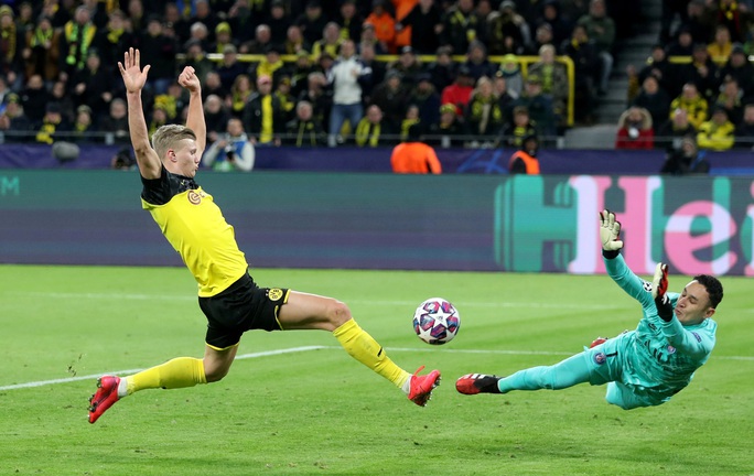 Dortmund thắng to ở Champions League, Haaland lập kỳ tích không tưởng tuổi 20 - Ảnh 5.