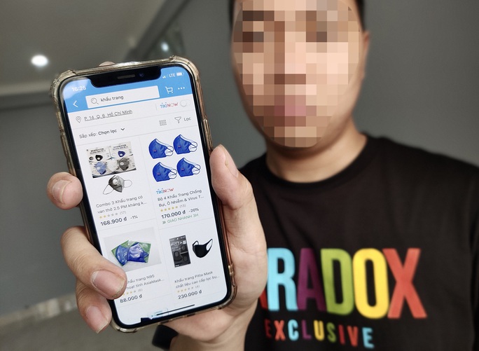 Xử hơn 30.000 gian hàng online lợi dụng Covid-19 để trục lợi - Ảnh 1. Xử hơn 30.000 gian hàng online lợi dụng Covid-19 để trục lợi - Ảnh 1.